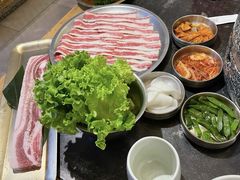 -韩景台烤肉(八大处店)