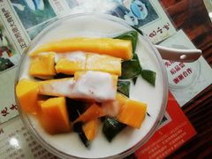 -周大娘牛乳(旧寨古村总店)