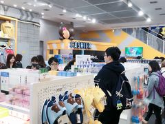 -line friends(明洞旗舰店)