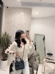 -UnHair Salon
