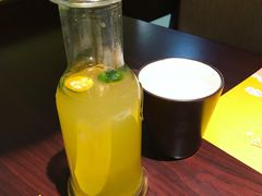 -菲滋意式餐厅(银泰百货金华江南店)