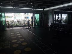 -简·无界健身工作室·运动康复·体态(石厦店)