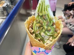 巴旦木抹茶大华夫-波比艾斯(国金街店)