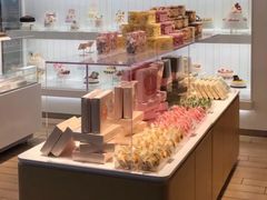 -好利来(新华百货店)