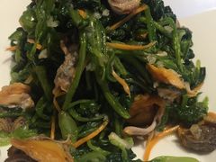 -马路边上·小海鲜烧烤(八一路店)