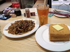 -滋味满屋美食坊(上海街店)