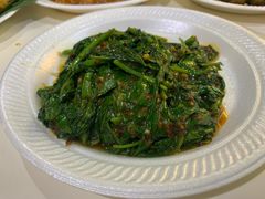 -纽顿熟食中心