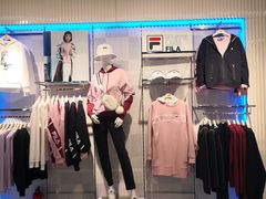 -fila(日月光中心广场店)