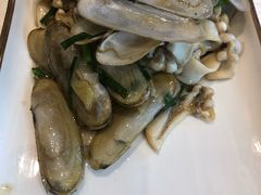 -启东海鲜人家(古美路店)