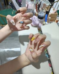 -晨·艺美甲美睫