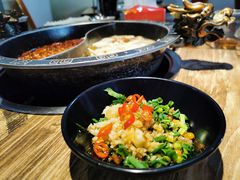 牛蛙特制调料-销魂美蛙鱼头火锅(上海首店)
