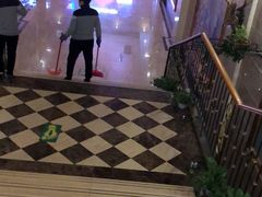 -圣地雅歌KTV(市府广场店)