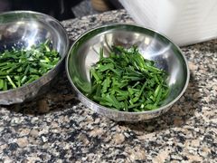 -正宗杨记普洱酸醋米线(总店)