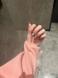 -小鸭梨影院式美甲