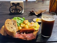 -WABI COFE(愚园路店)