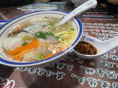 -长人馄饨铺(解放街店)