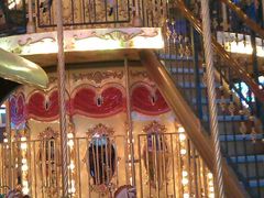 旋转木马-大连海昌发现王国主题公园