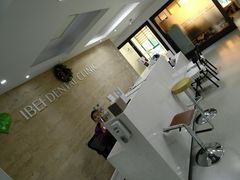 -爱贝口腔·牙周诊疗·种植修复中心