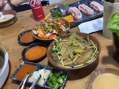 -喝丢一只鞋·东北烤肉·烧烤·铜火锅(江宁店)