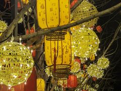 -龙华寺