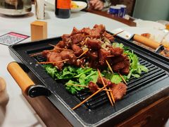 -苹果树下艺术餐厅(宋庄店)