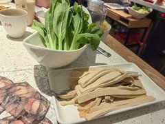 -三人行骨头王火锅(长寿店)