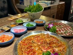 -明洞阿姨·韩式酱蟹烤肉·创意料理(三元桥店)