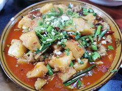 土豆肥肠-八美镇邛崃土地坡饭店