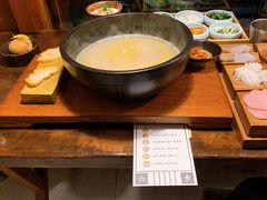-银米·云南传统过桥米线(双廊黑金冠店)