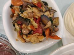 -王记酱骨头馆(新华路一店)