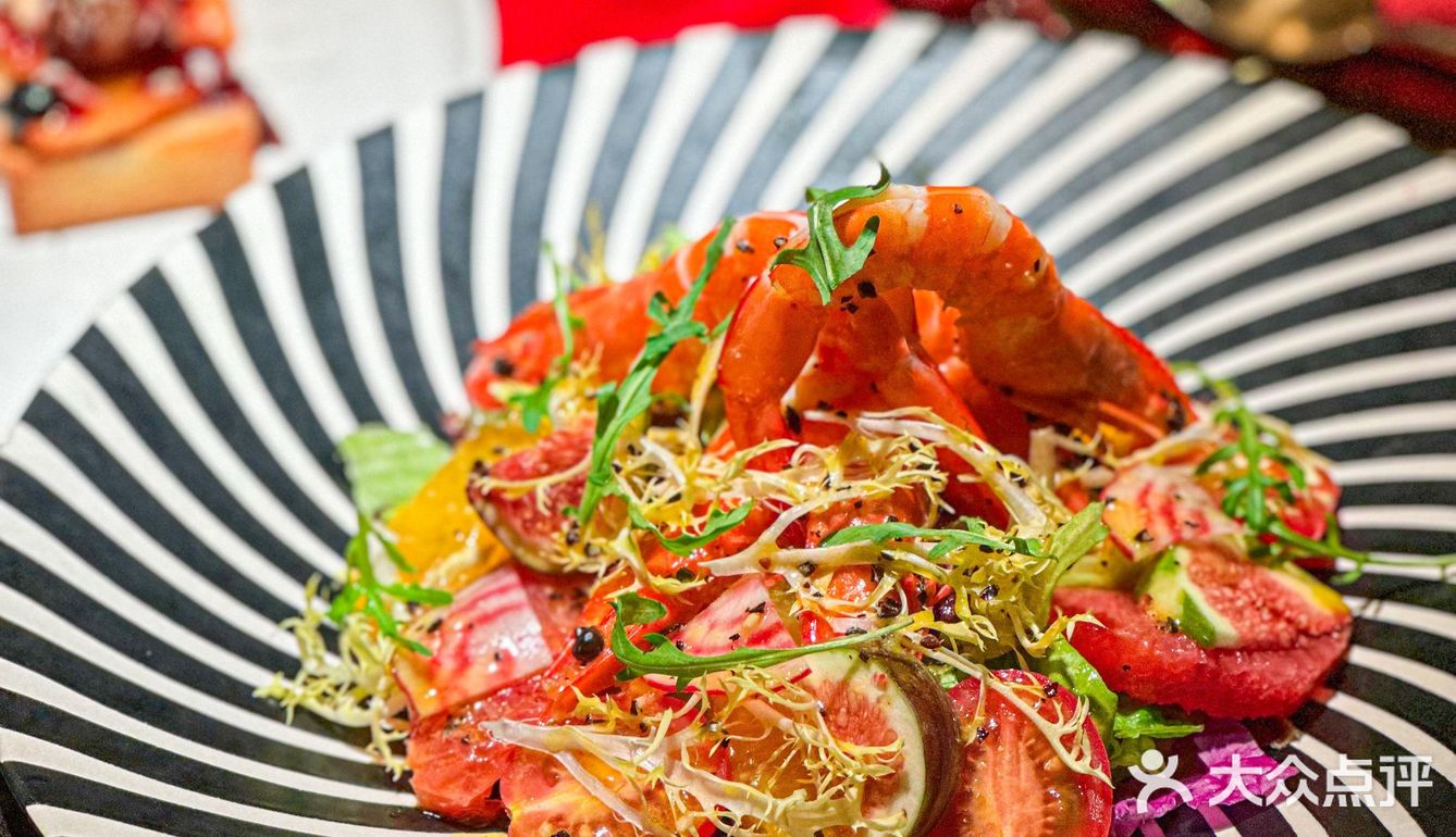 🌈和对象在这里过纪念日，一整个被浪漫哭