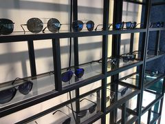 -Trend1881视光·蔡司视觉(领展广场店)