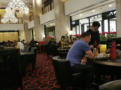 -Salon de The de Joel Robuchon(外滩18号店)