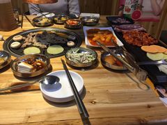-韩国明洞碳烤肉(常平店)