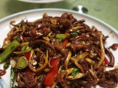 蘑菇炒鸡杂-富临轩私房菜(集庆门大街店)