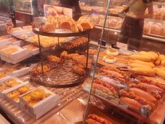 -巴黎贝甜(大宁国际商业广场店)