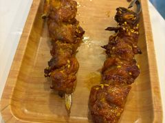 -乡村馕坑肉·烧烤·新疆菜·本地人更爱吃(阿勒泰首店)