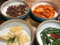 -明洞阿姨·韩式酱蟹烤肉·创意料理(三元桥店)