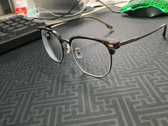 -潘多拉眼镜·蔡司依视路明月(潘家园店)