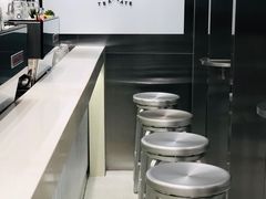 -缶乐FOLLOW咖啡