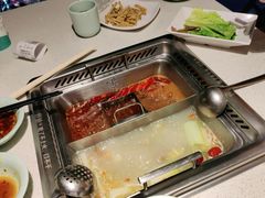 鸳鸯汤底-野妹火锅(龙岗店)