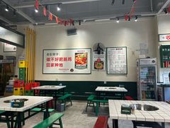 -晓彭肥肠鸡·泡椒鸡火锅(水木天地店)