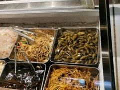-小媳妇铁锅炖(安华街店)