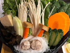 -东道煮牛肉火锅(重庆路店)