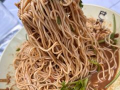 凉面-巴厘龙虾·榜首油焖大虾(洞庭·艺术洋房店)