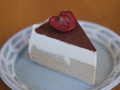 提拉米苏巴斯克-三花屋 Mihhanaya
