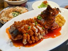 -吴越荣记·苏州菜·松鼠桂鱼(娄门景区店)