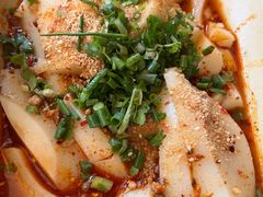 -汤锅大王(新平曹苏黄牛汤锅有限公司)