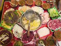 -潮汕·草根牛肉档(上海荟聚城市集市店)