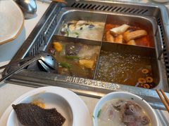 -海底捞火锅(威高广场店)
